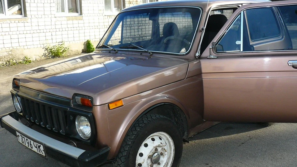 Lada 4x4 3D карамелька 4
