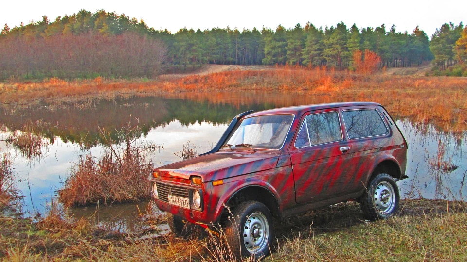 Lada 4x4 3D Червоний камуфляж 5