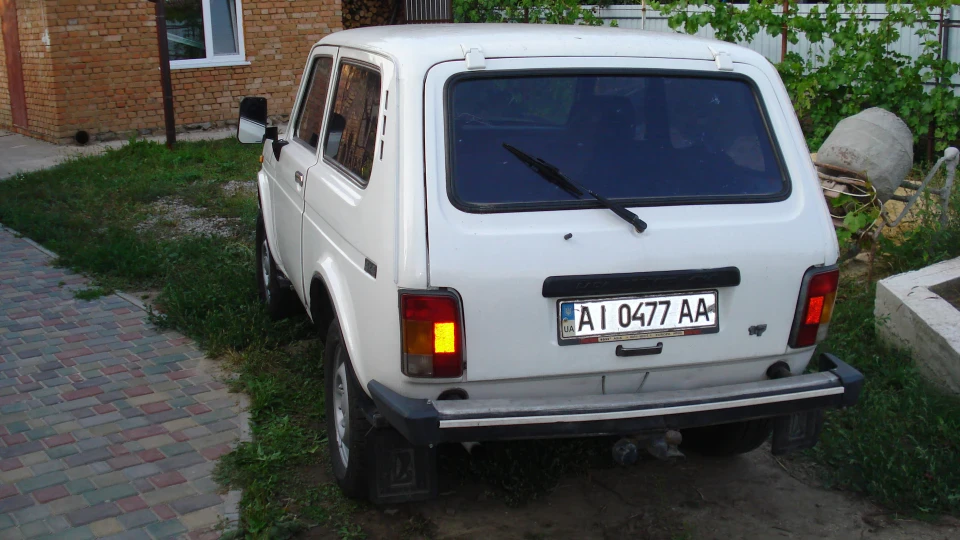Lada 4x4 3D LEGO 3
