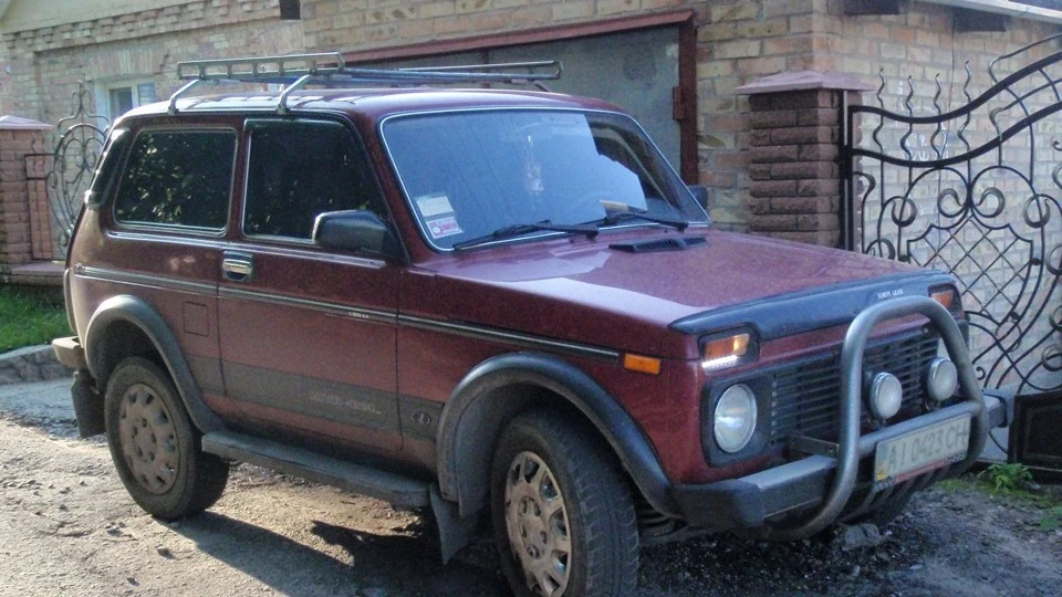 Lada 4x4 3D MaD_Buckets 2
