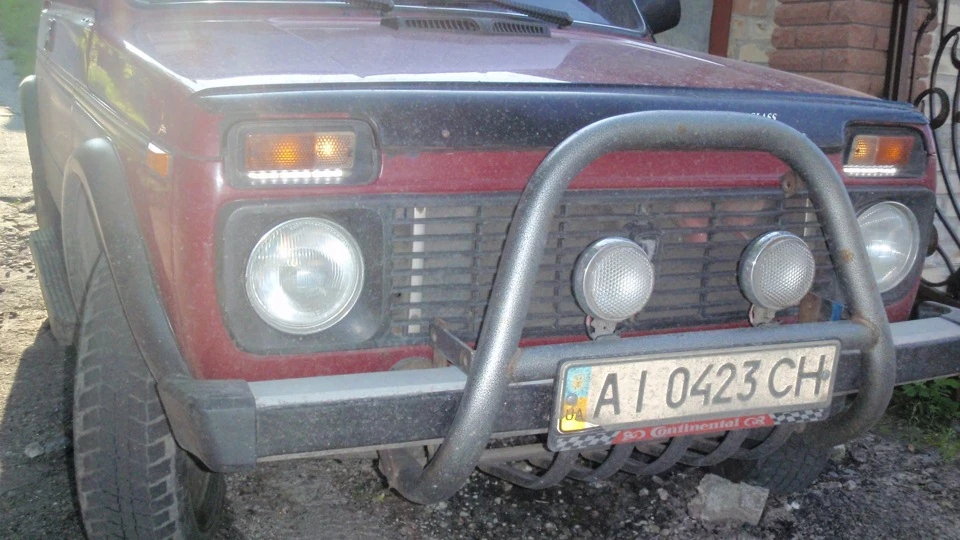 Lada 4x4 3D MaD_Buckets 4