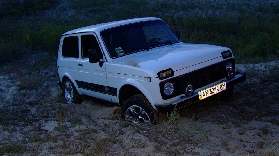 Lada 4x4 3D Мадфунамобіль 2