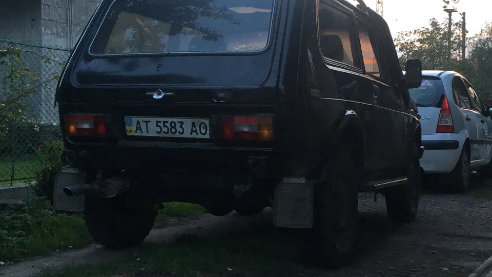 Lada 4x4 3D Маленький Борошно