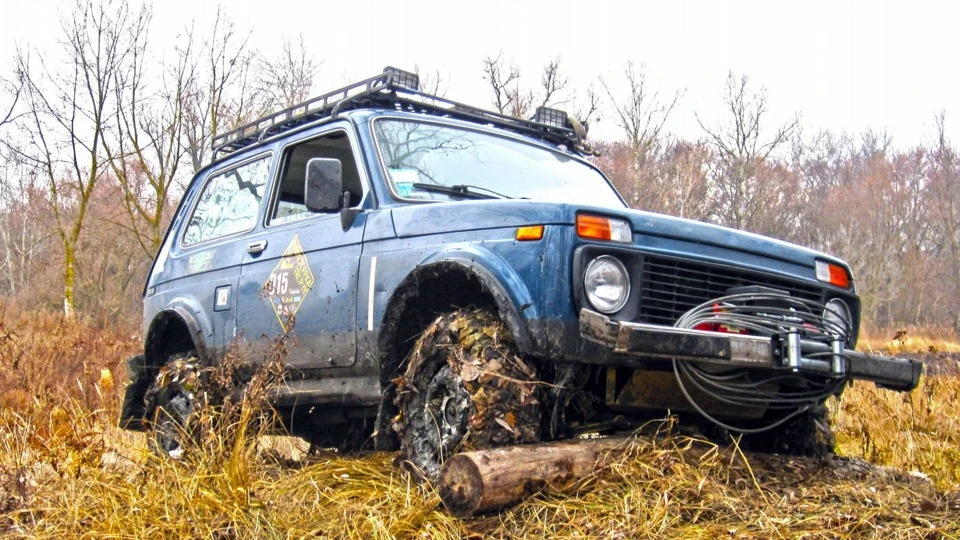 Lada 4x4 3D Ведмедик Dort J-har 3