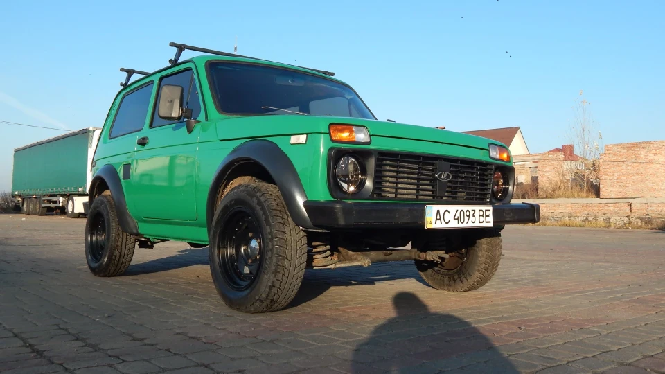 Lada 4x4 3D Нива Powered by Audi 4