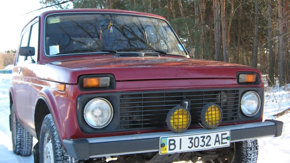 Lada 4x4 3D Нива Тайга 1.7 5