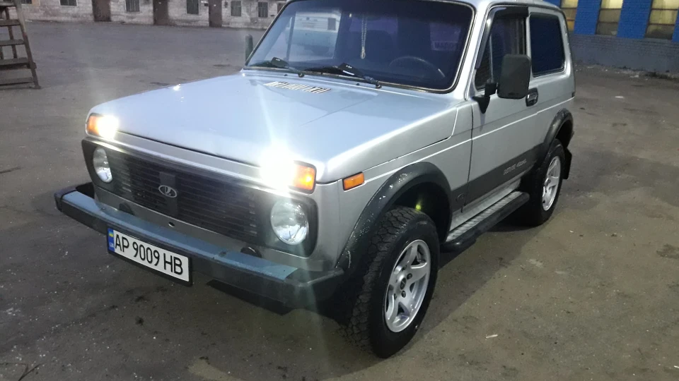 Lada 4x4 3D Niva9009