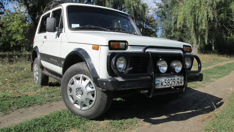 Lada 4x4 3D Робоча конячка