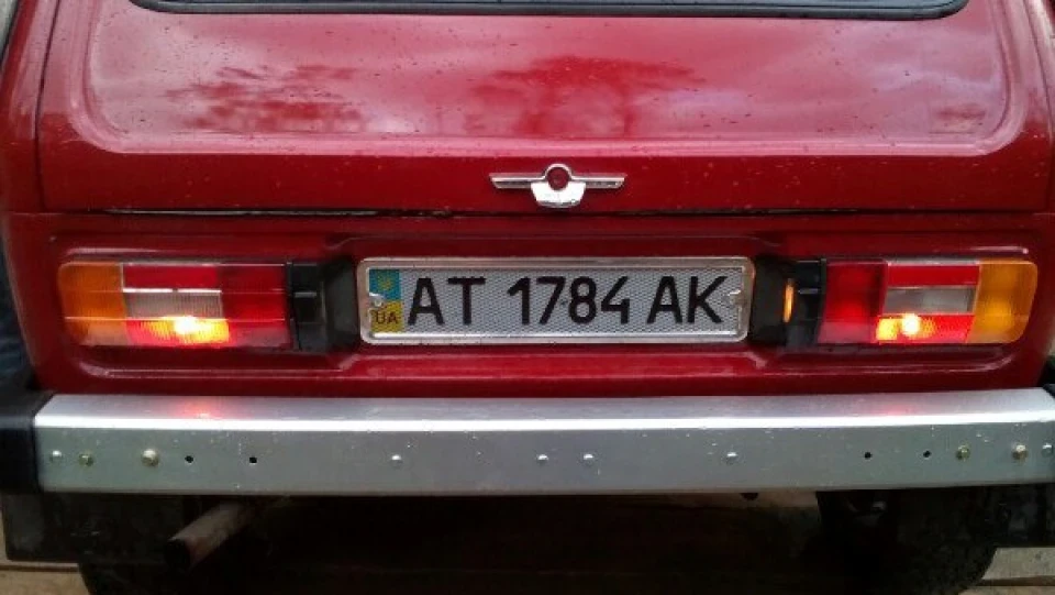 Lada 4x4 3D Red