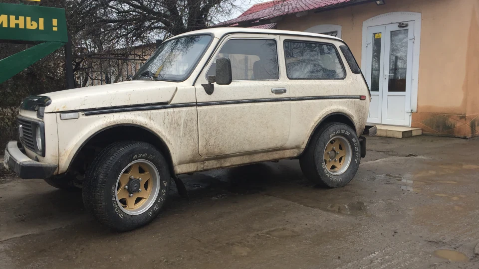 Lada 4x4 3D Російський JEEP 4