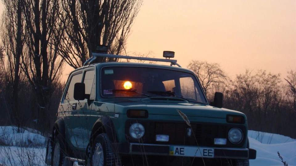 Lada 4x4 3D зеленка 3