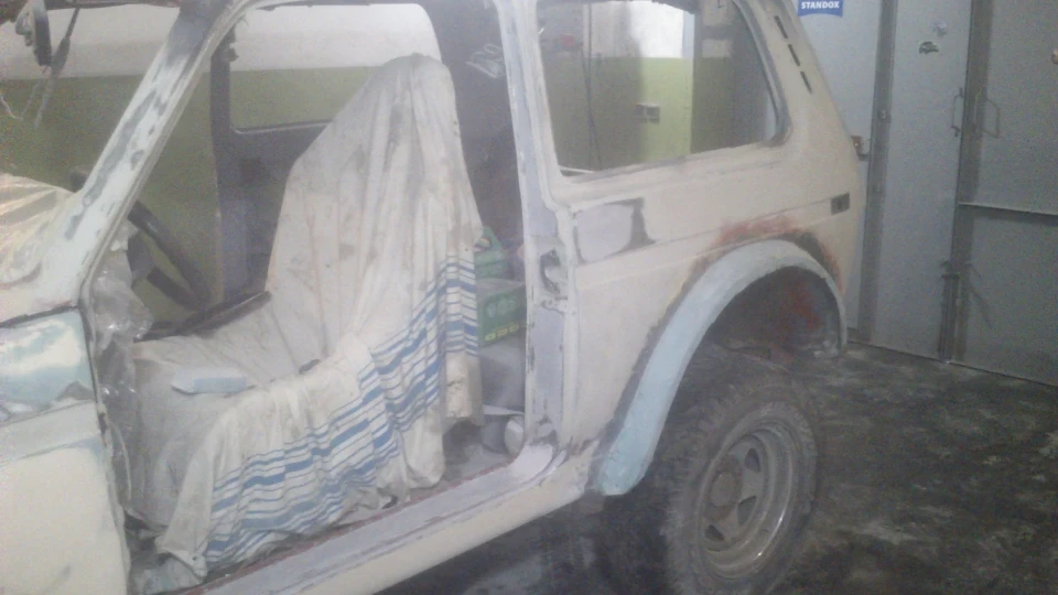 Lada 4x4 3D Зелений металік, 2.0 2