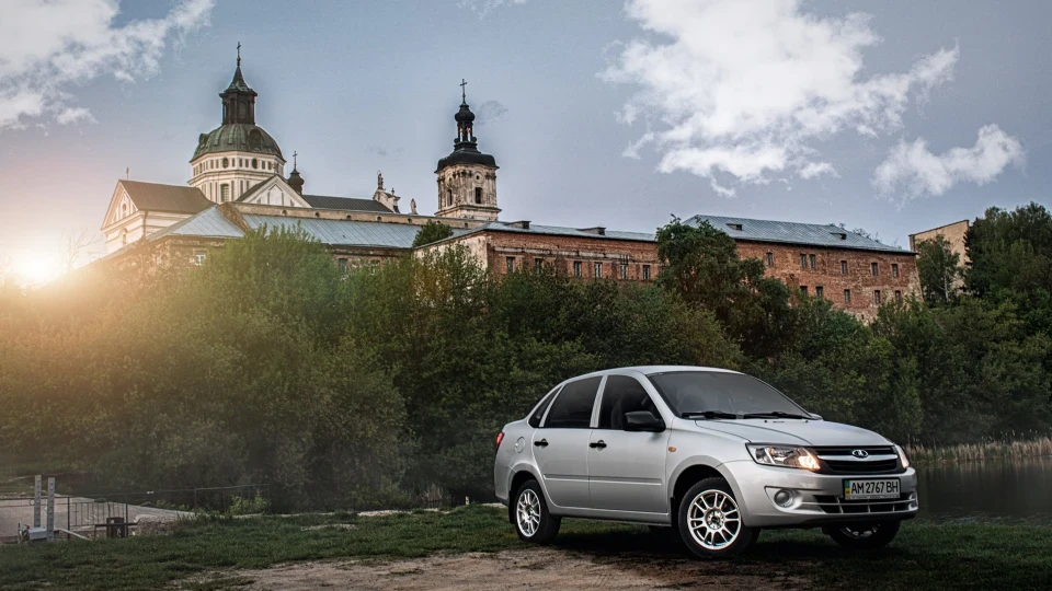 Lada Гранта Платіна 2