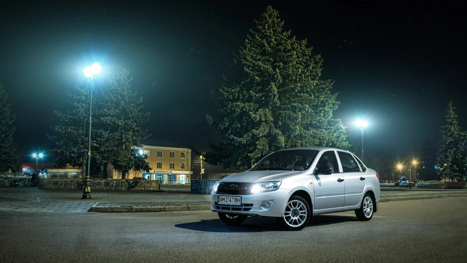 Lada Гранта Платіна 5