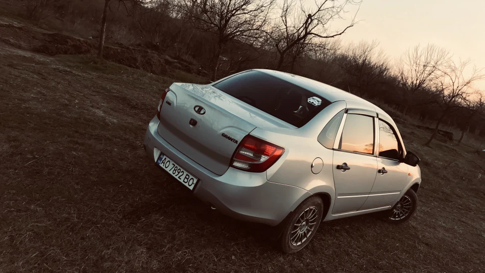 Lada Гранта Злюка😡 3