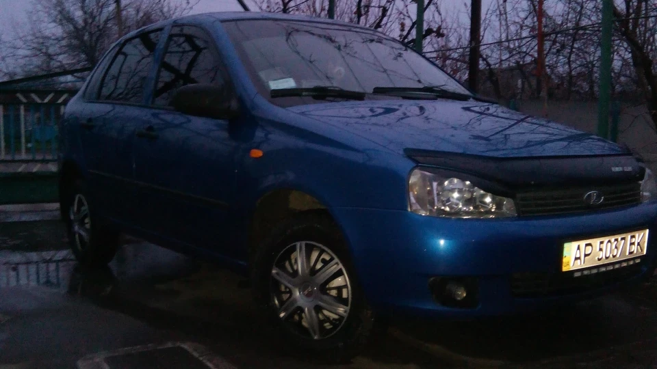 Lada Калина Седан 3