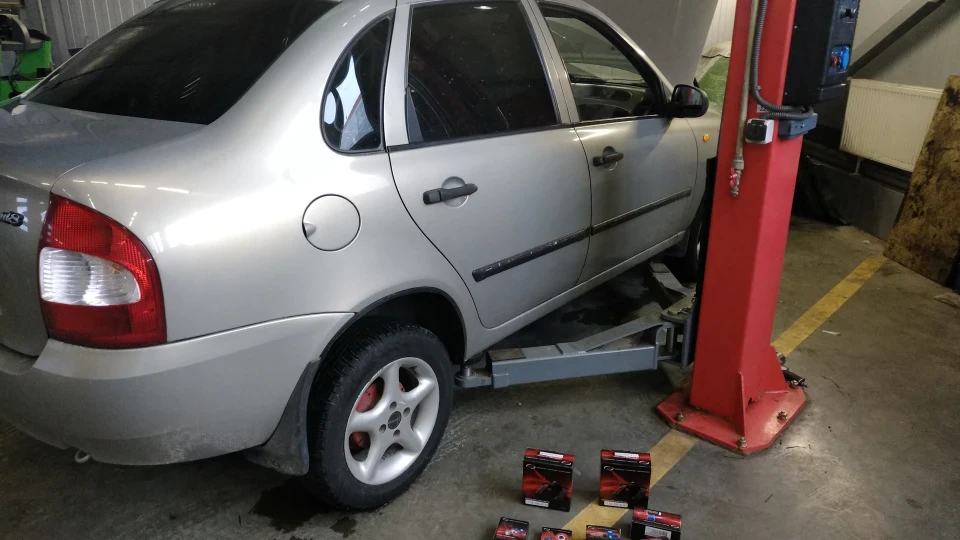 Lada Калина Седан 3
