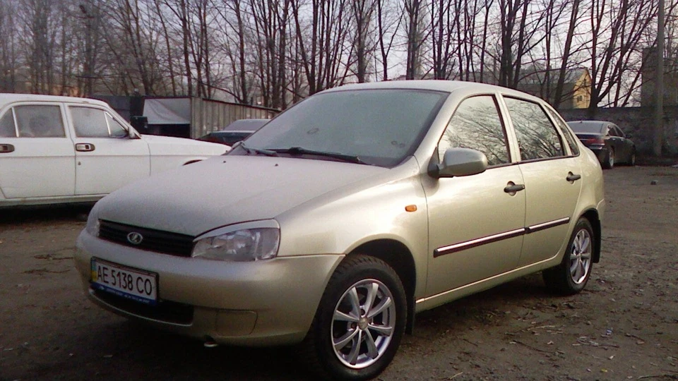 Lada Калина Седан 4