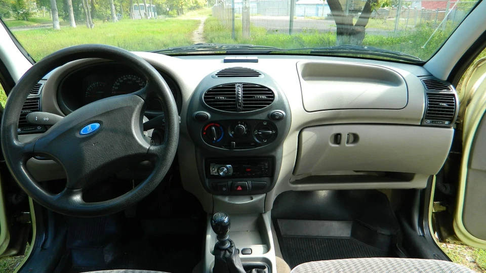 Lada Калина Седан 5