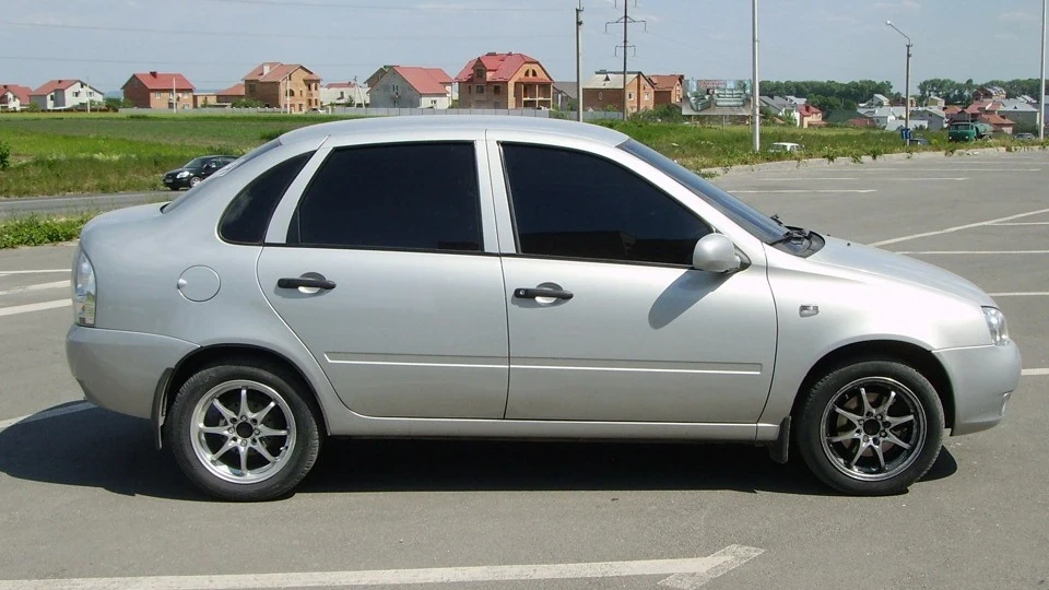 Lada Калина Седан 2