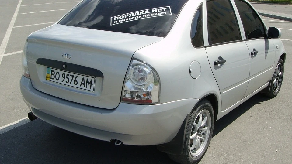 Lada Калина Седан 3