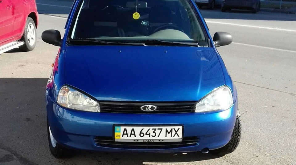 Lada Калина Седан 3