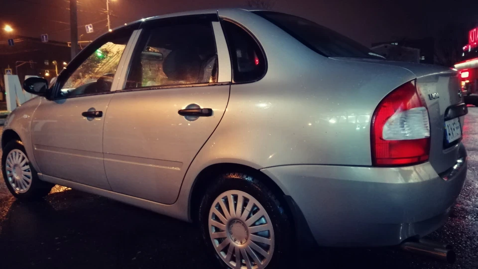 Lada Калина Седан 2