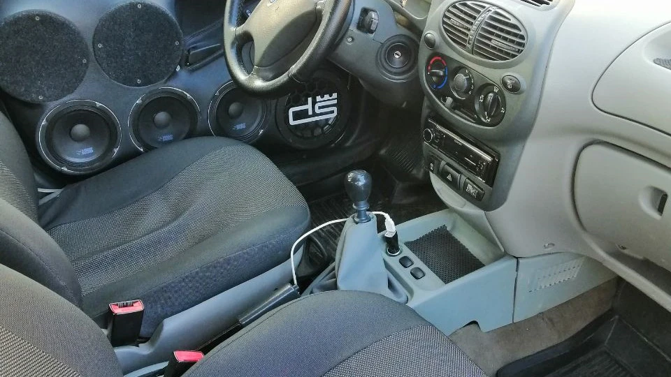Lada Калина Седан 3