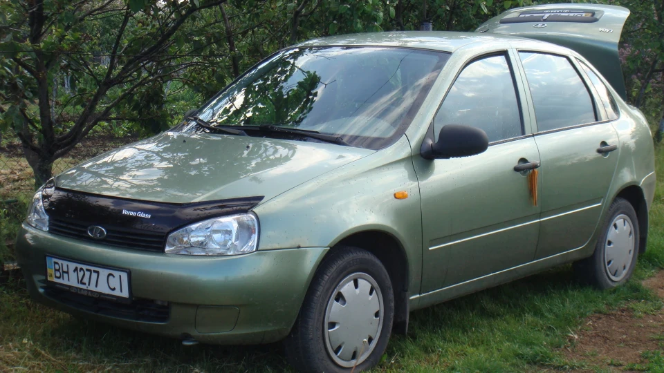 Lada Калина Седан 2