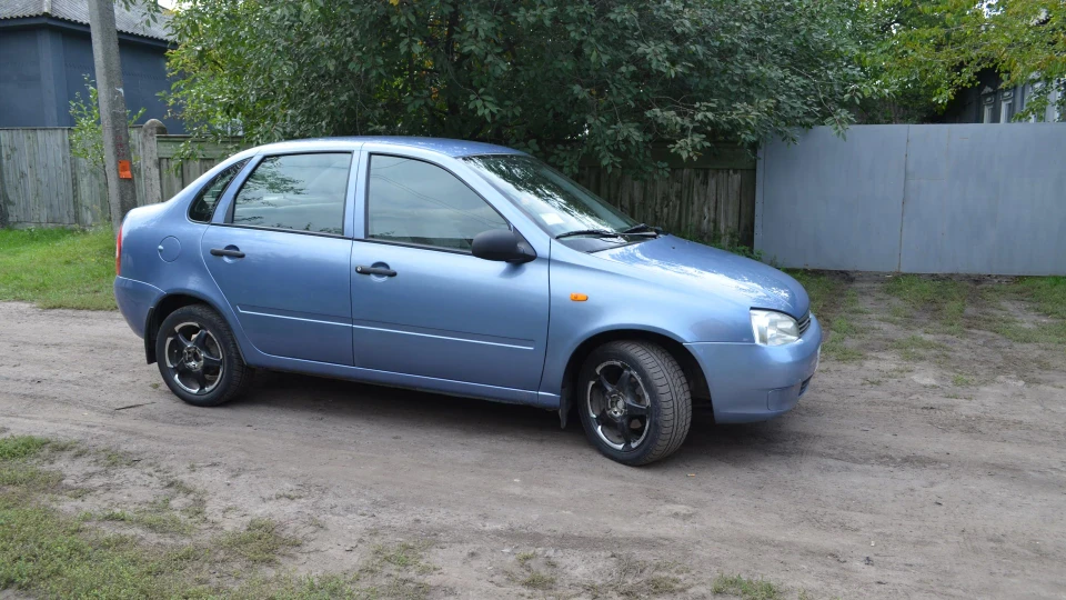 Lada Калина Седан 2