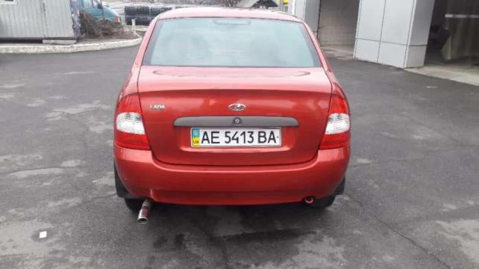 Lada Калина Седан 3