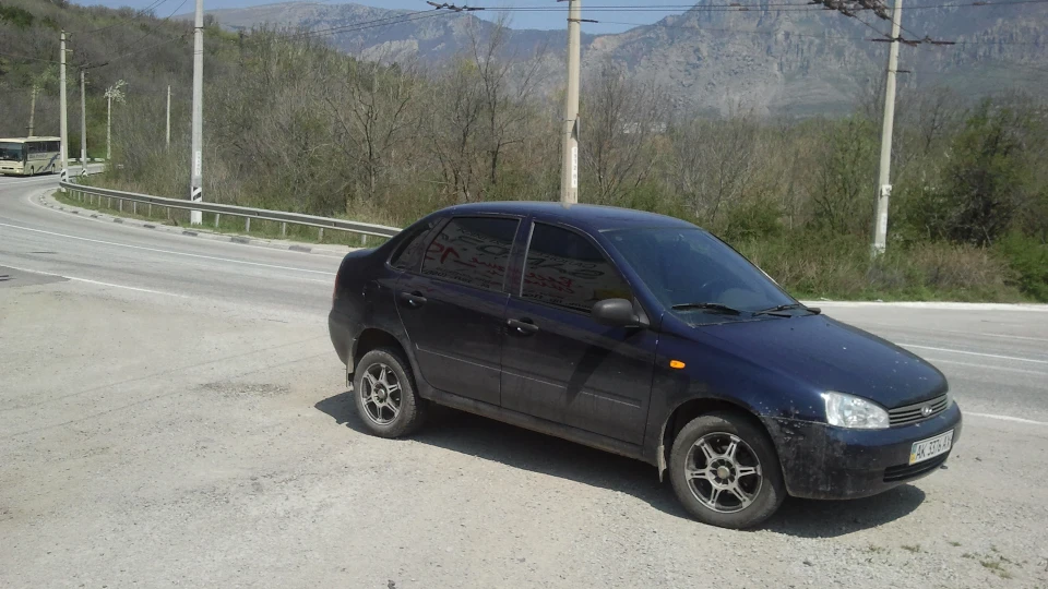 Lada Калина Седан 3