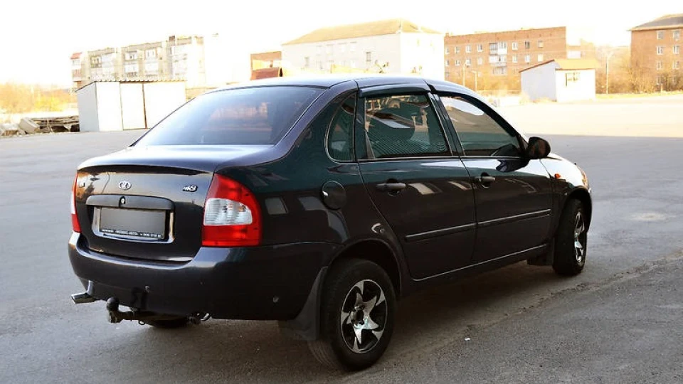 Lada Калина Седан 4