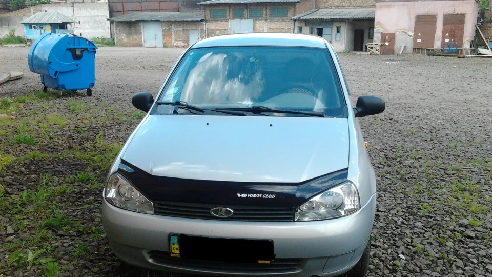 Lada Калина Седан 3