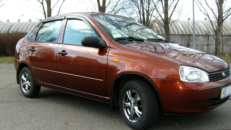 Lada Калина Седан 1.6, 8 клапанна, ДЖЕМ 4