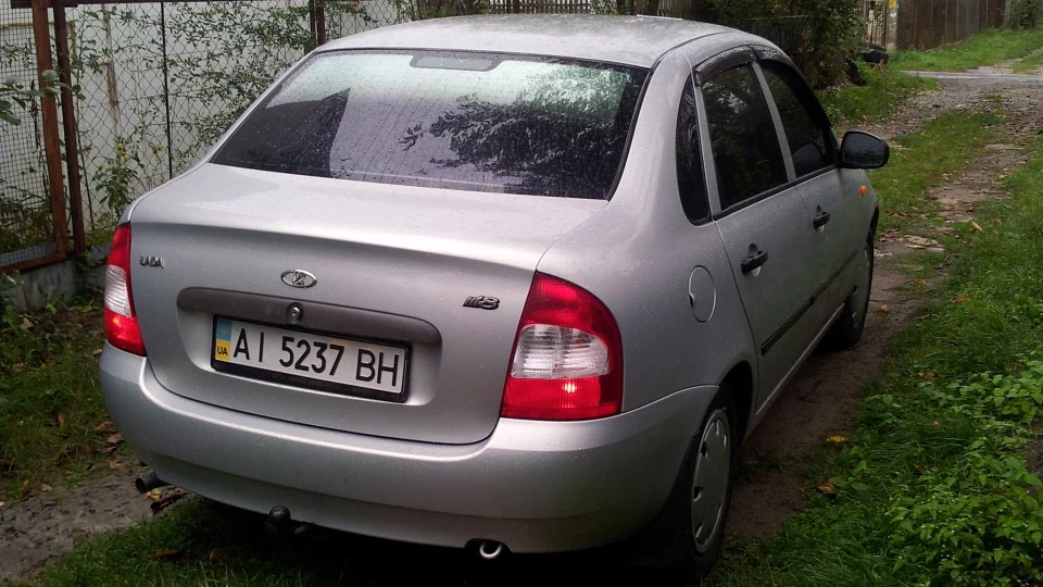 Lada Калина Седан 1.6 8v 5