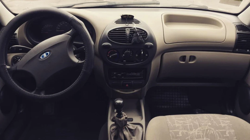 Lada Калина Седан 1.6