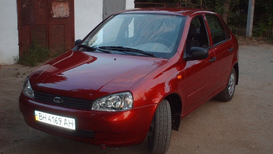 Lada Калина Седан Машина - ЗВІР! 2