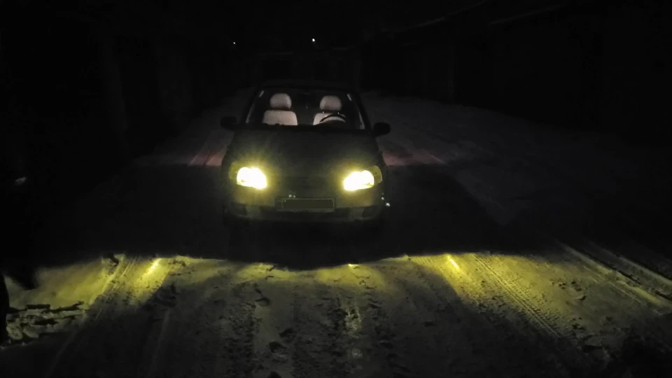 Lada Калина Седан сірий металік 4