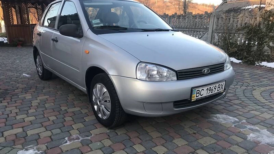 Lada Калина Седан ТАЗік 2