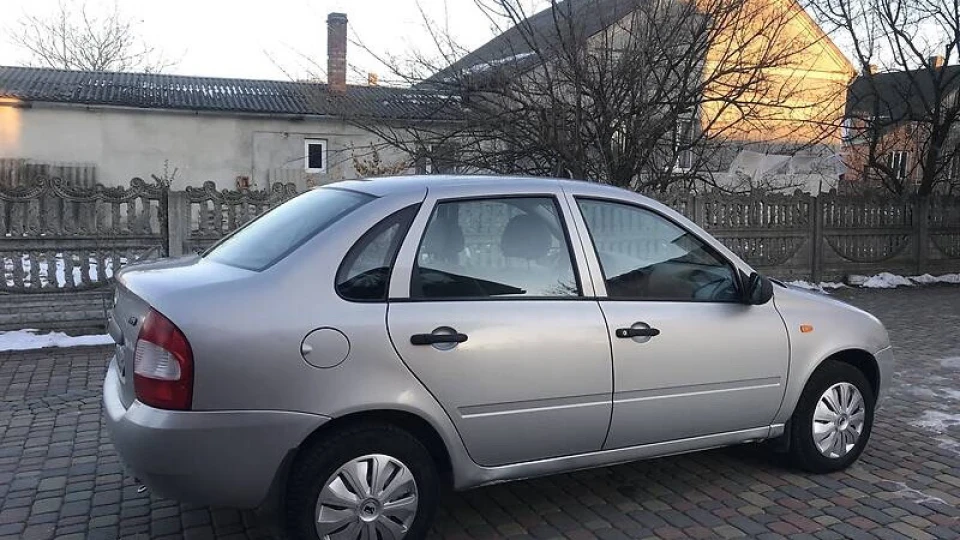 Lada Калина Седан ТАЗік 3