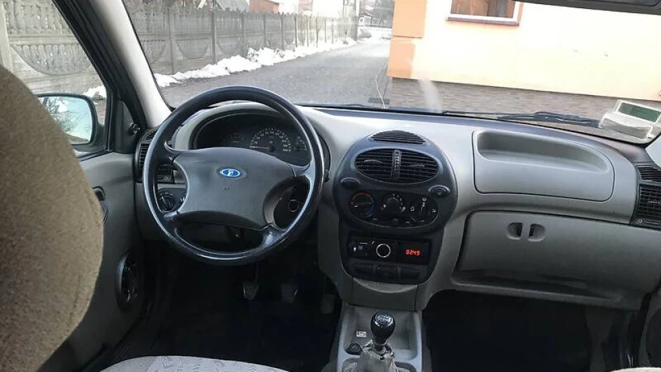 Lada Калина Седан ТАЗік 5