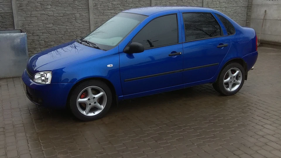 Lada Калина Седан Турбо (для дружини вистачить)