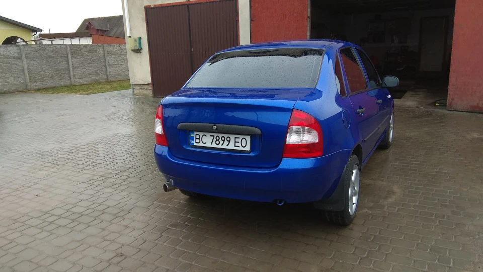 Lada Калина Седан Турбо (для дружини вистачить) 2