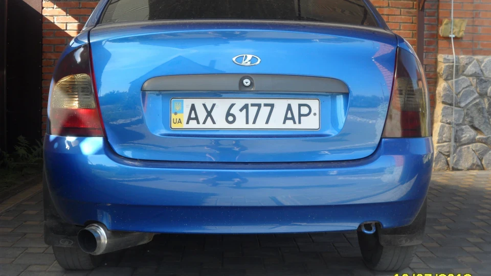 Lada Калина Седан вісім злих клопів 3