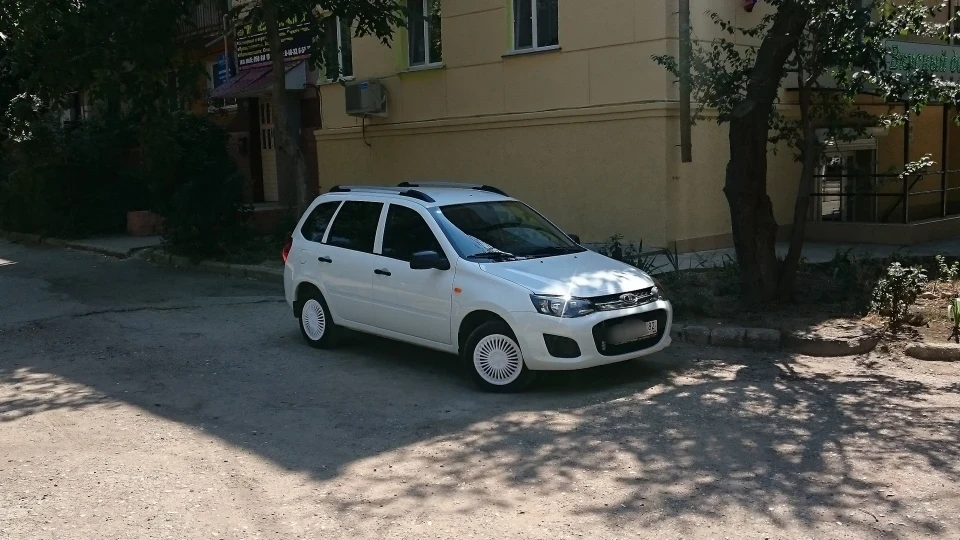 Lada Калина Універсал Білий сніг 4