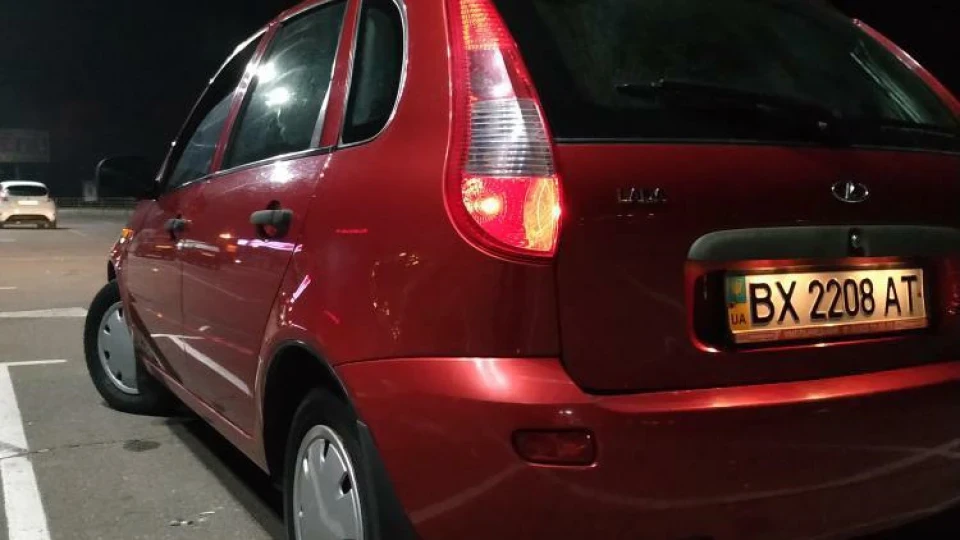 Lada Калина Хетчбек 2