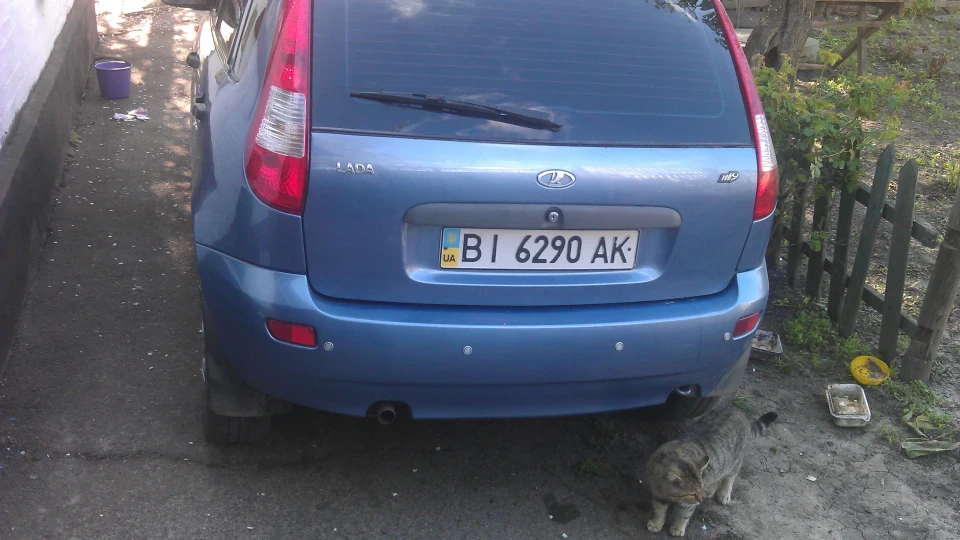 Lada Калина Хетчбек 3