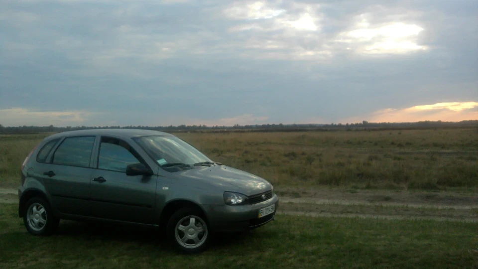 Lada Калина Хетчбек 2