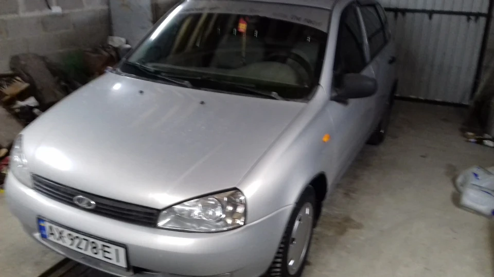 Lada Калина Хетчбек 3